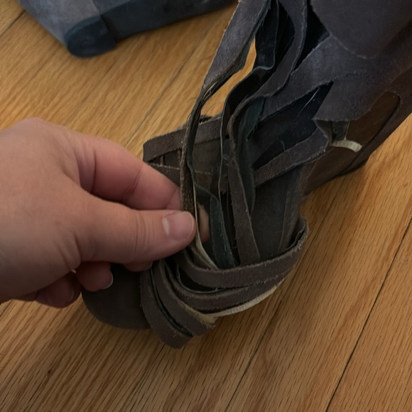 Joe's Jeans Gavin Sandals - Picture 3 of 5